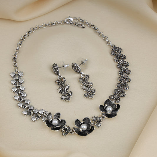 3 Flower with Pearl Oxidized Necklace Set