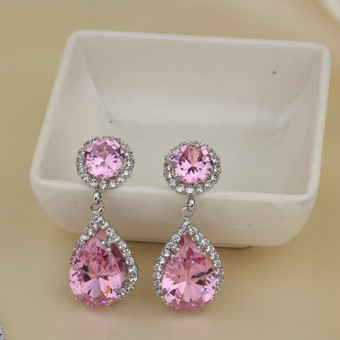 Teardrop Elegance Necklace Set
