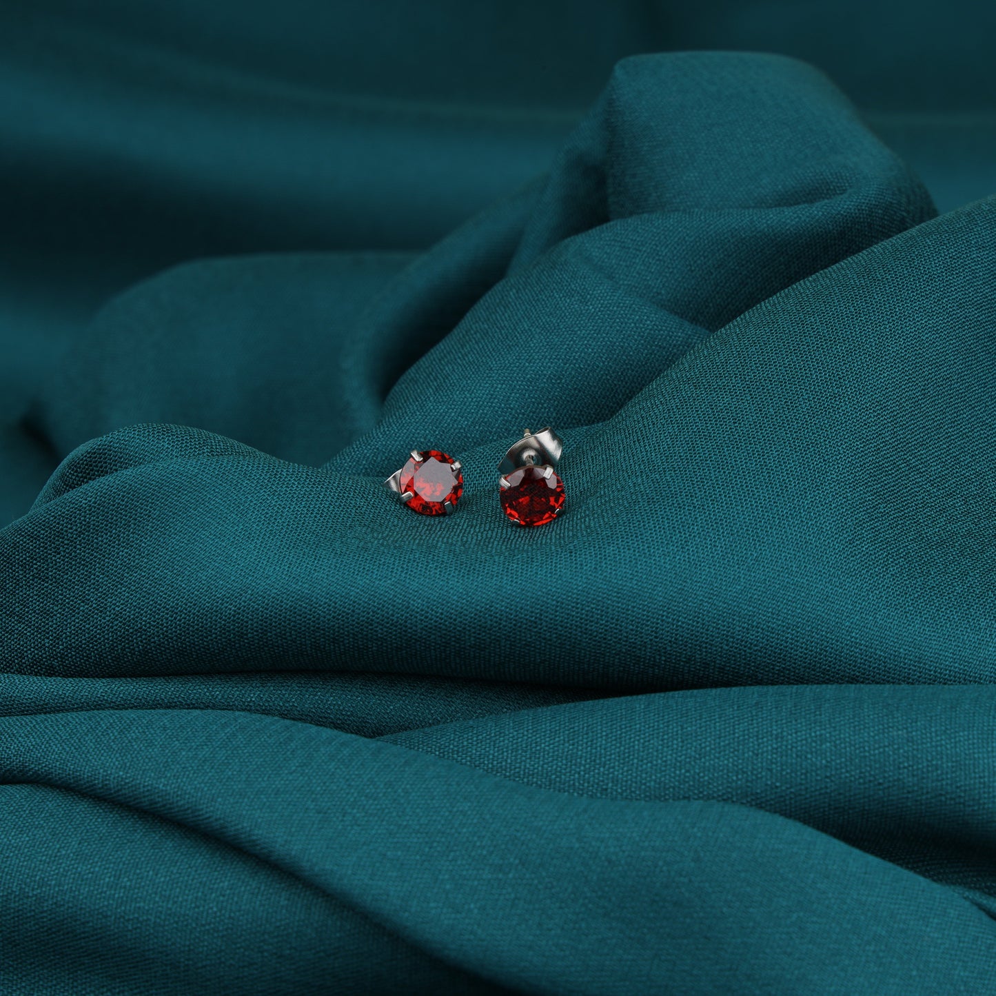 Silver Studs - Red 5mm